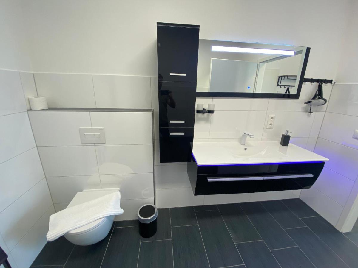 Apartments Saaldorf-Ferienhaus Mit 6 Apartments 45Qm-120Qm Direkt Am Thueringer Meer-Bleilochtalsperre Bad Lobenstein Extérieur photo